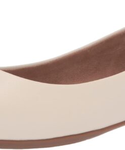 Amazon Essentials Women's Pointed-Toe Ballet Flat
