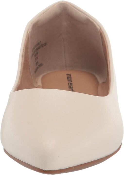 Amazon Essentials Women's Pointed-Toe Ballet Flat - Image 2