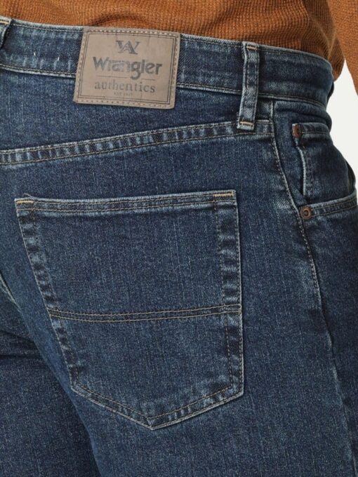 Wrangler Authentics Men's Regular Fit Comfort Flex Waist Jean - Image 5