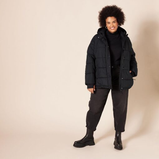 Amazon Essentials Women's Heavyweight Quilted Long-Sleeve Hooded Puffer Coat (Available in Plus Size) - Image 7