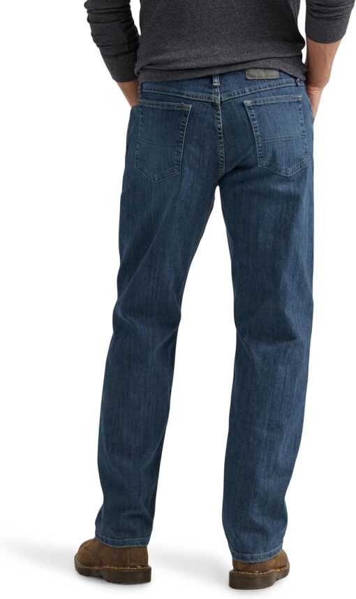 Wrangler Authentics Men's Classic 5-Pocket Relaxed Fit Flex Jean - Image 3
